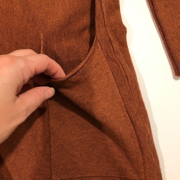 NWT Altar’d State Super Soft Patch Pocket V-Neck Tunic Brown Sweater M/L - Picture 11 of 11